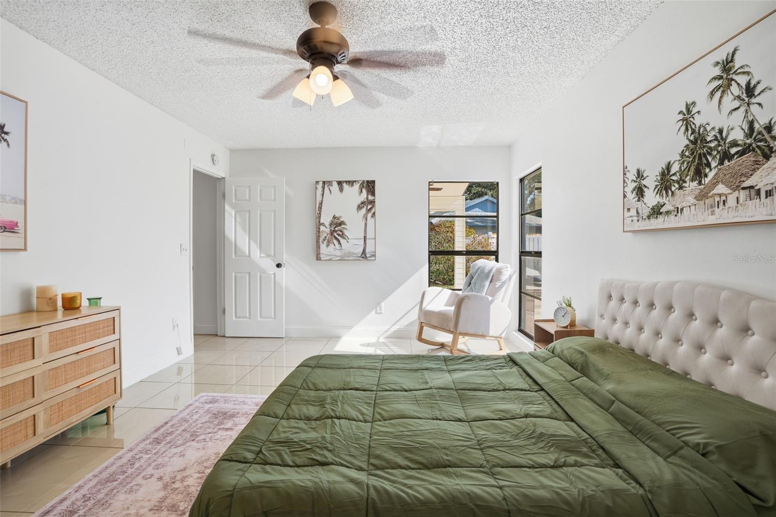 Image 24 of 41 For 15307 Winterwind Drive