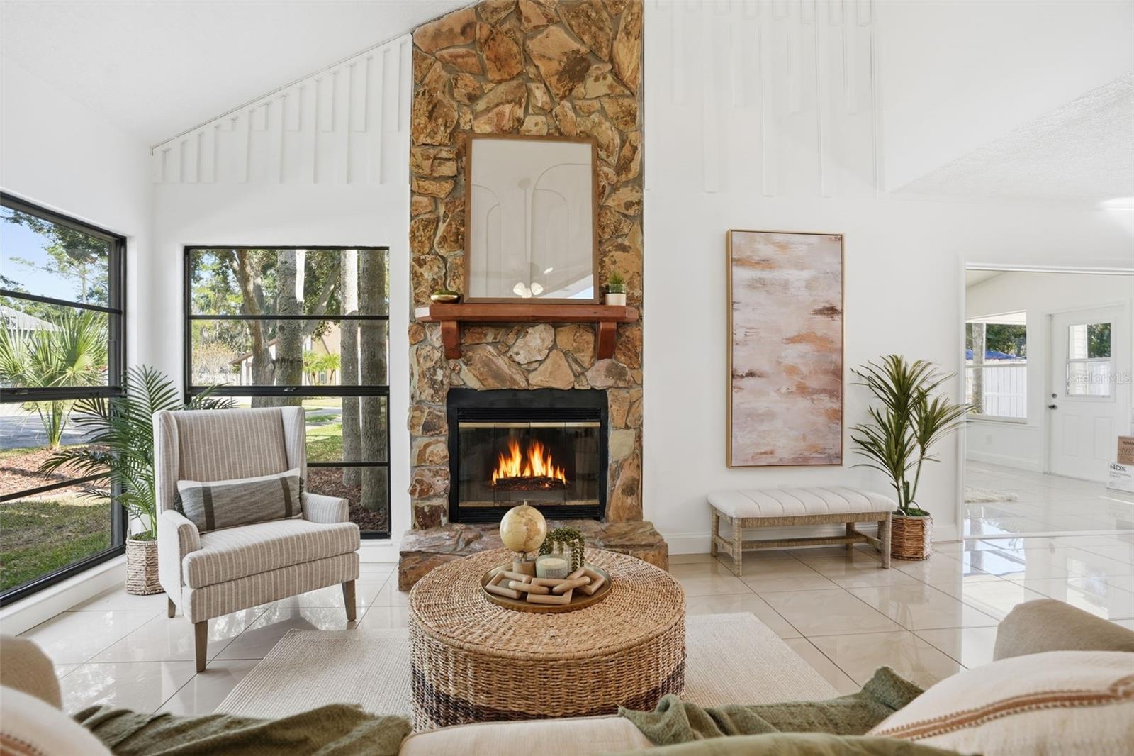 Image 6 of 41 For 15307 Winterwind Drive