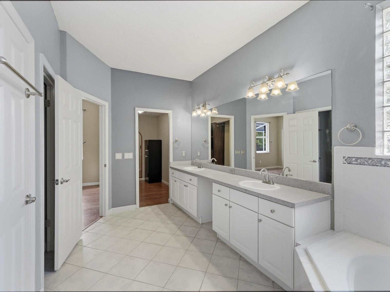 Image 17 of 100 For 8551 Pratt Drive