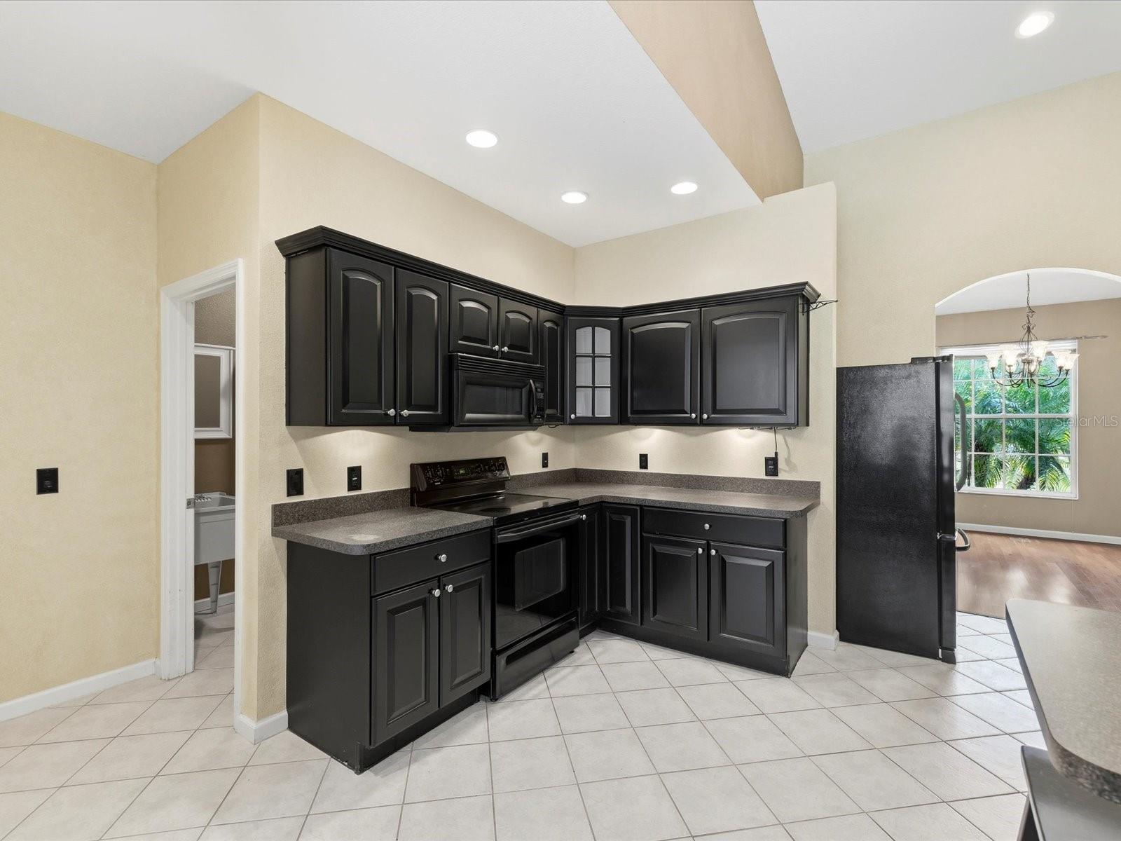 Image 23 of 100 For 8551 Pratt Drive