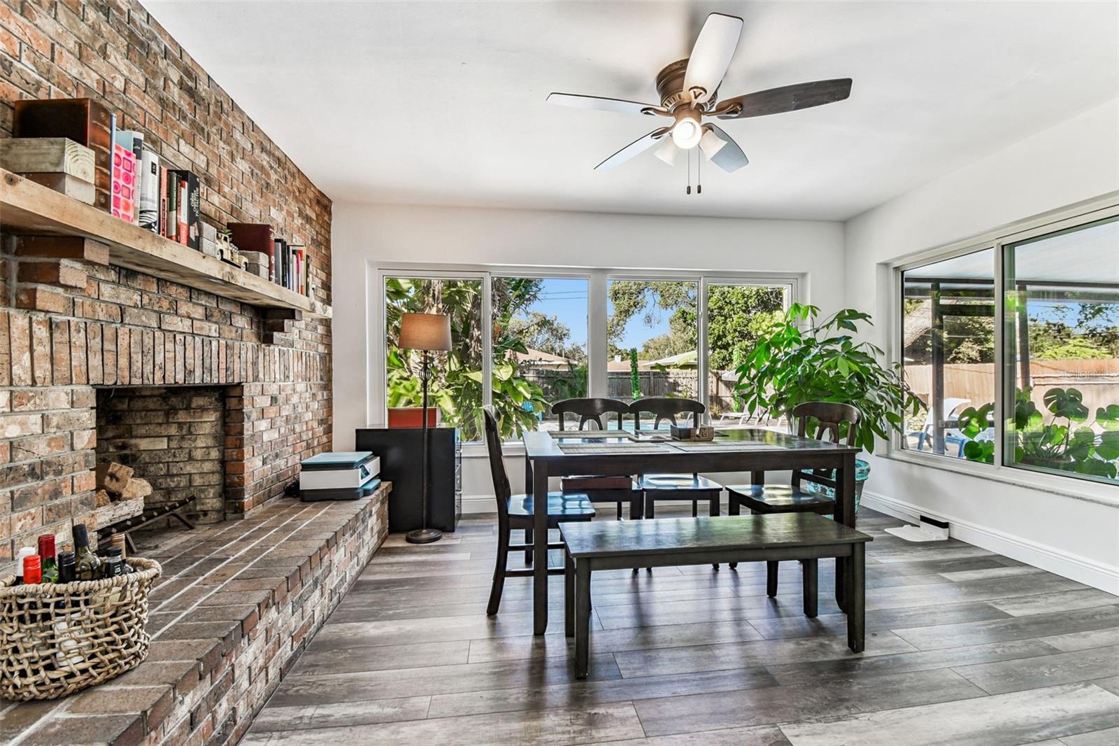 Image 11 of 33 For 1540 Lime Street