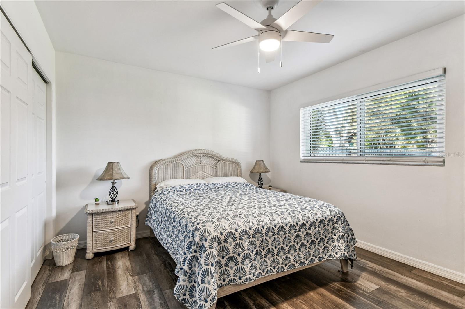 Image 13 of 33 For 1540 Lime Street