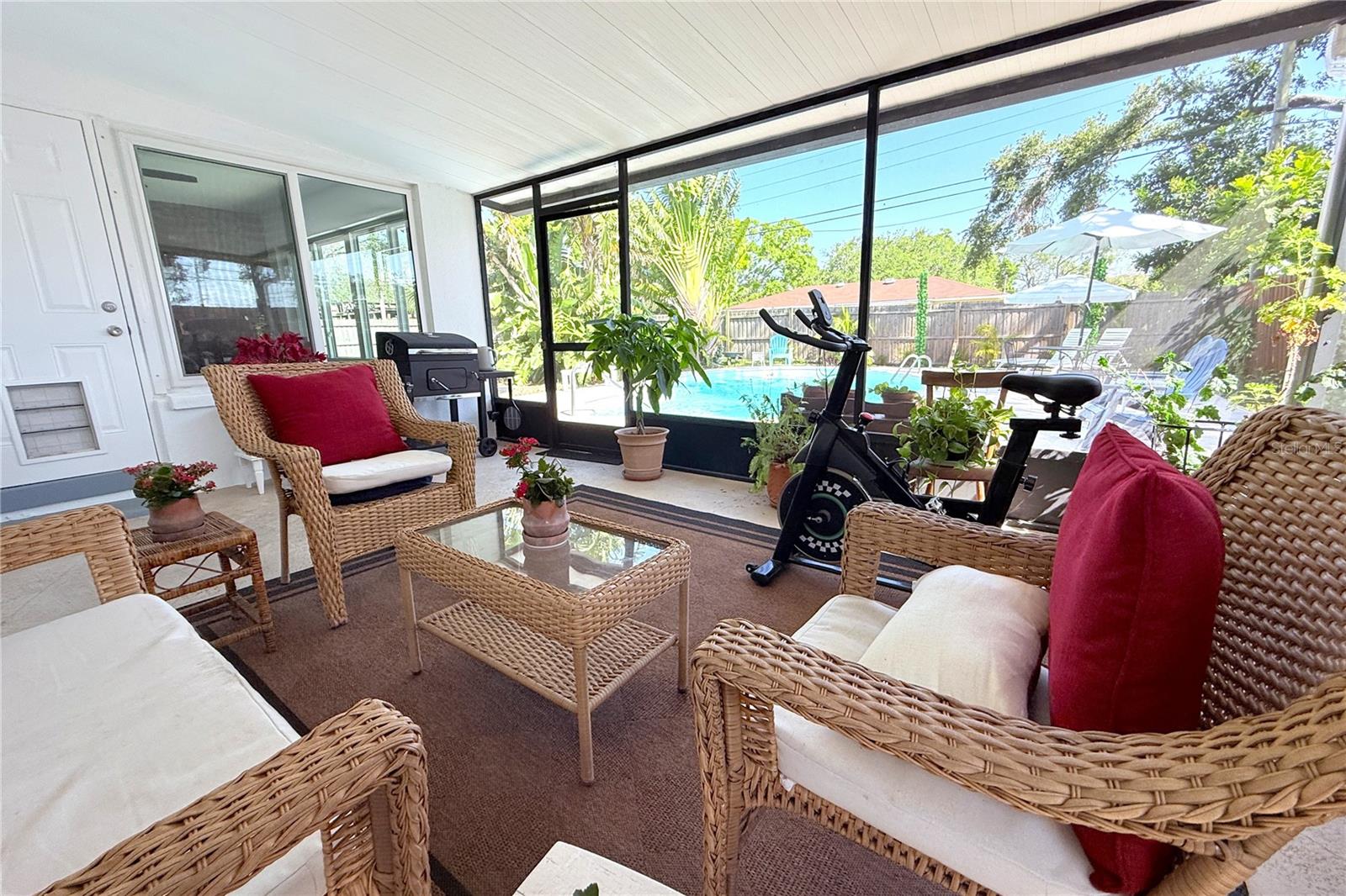 Image 20 of 33 For 1540 Lime Street