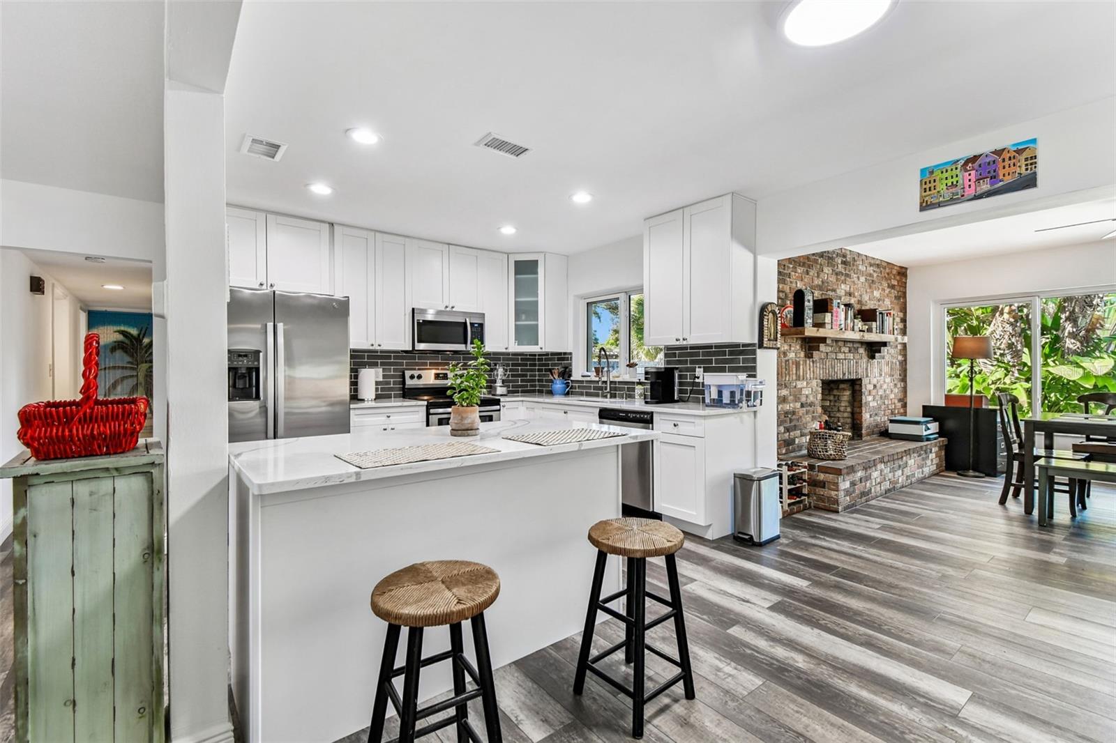 Image 6 of 33 For 1540 Lime Street