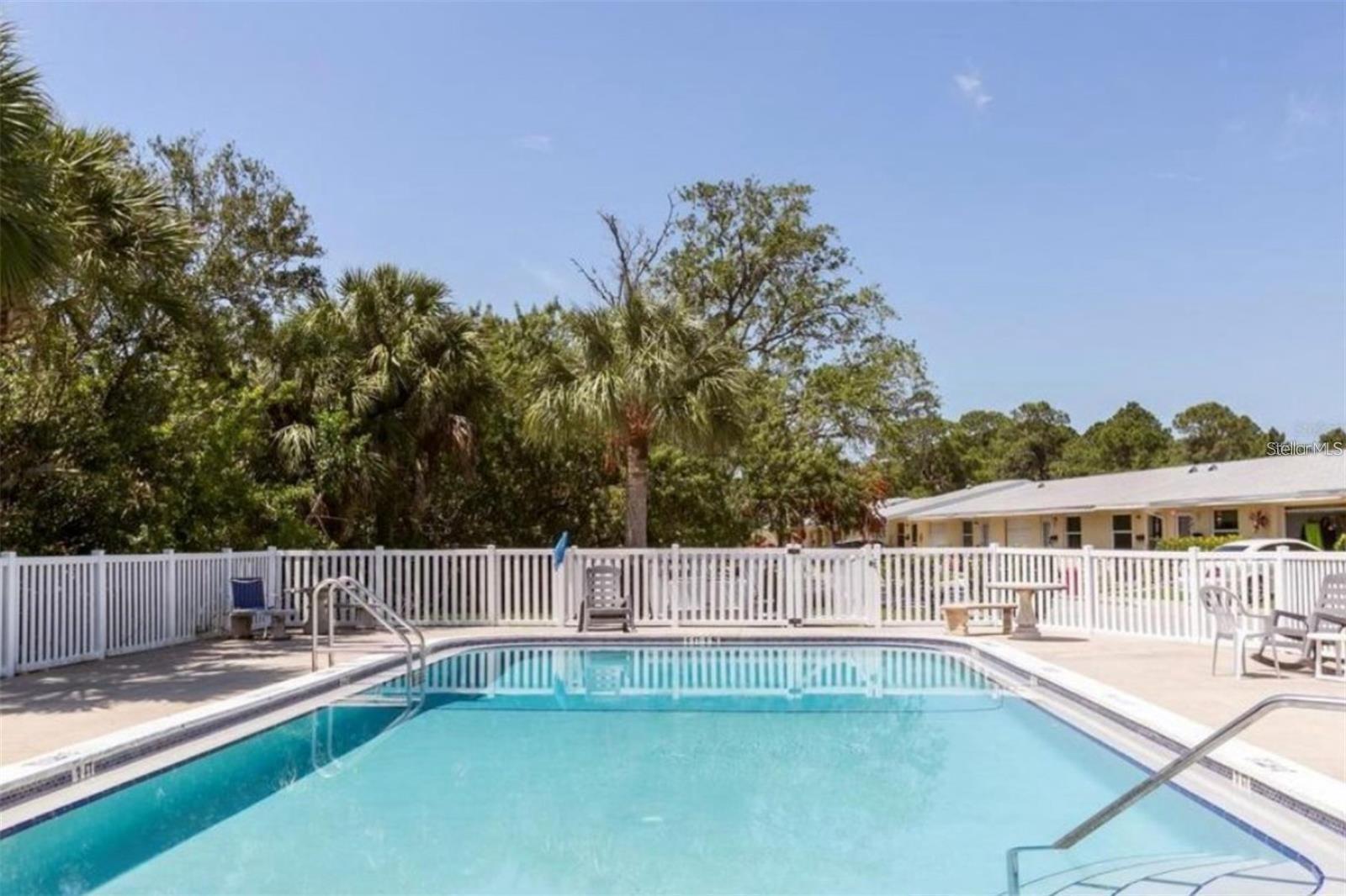 Image 36 of 46 For 4930 Getner Street