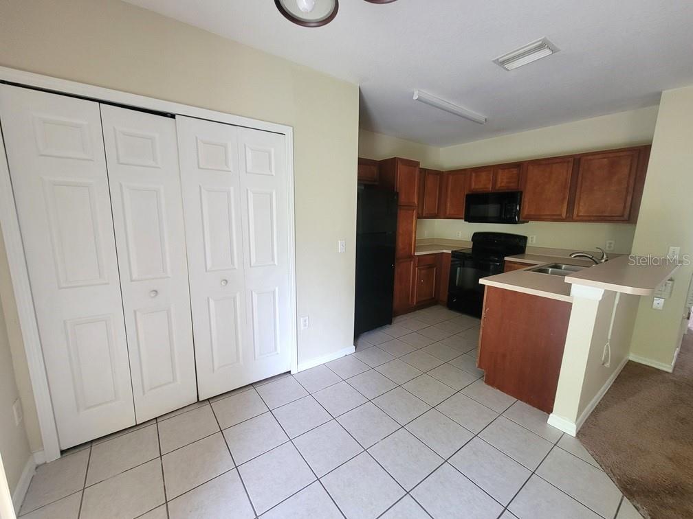 Image 6 of 20 For 9826 Carlsdale Drive