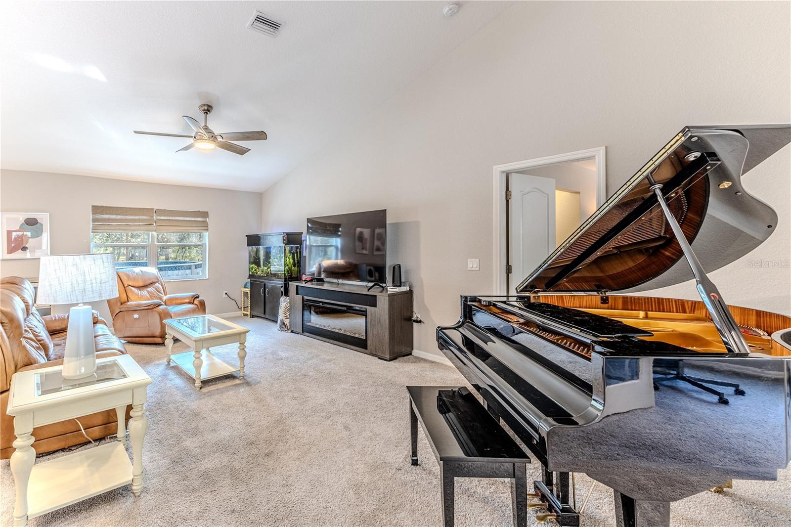 Image 18 of 62 For 12184 Lark Sparrow Road