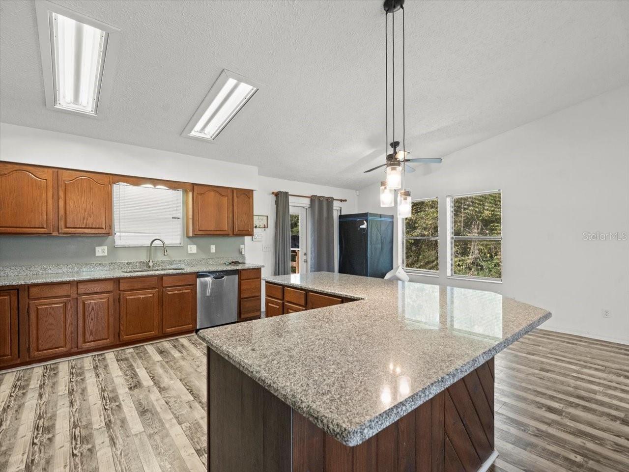 Listing photo id 9 for 7051 Nature Trail