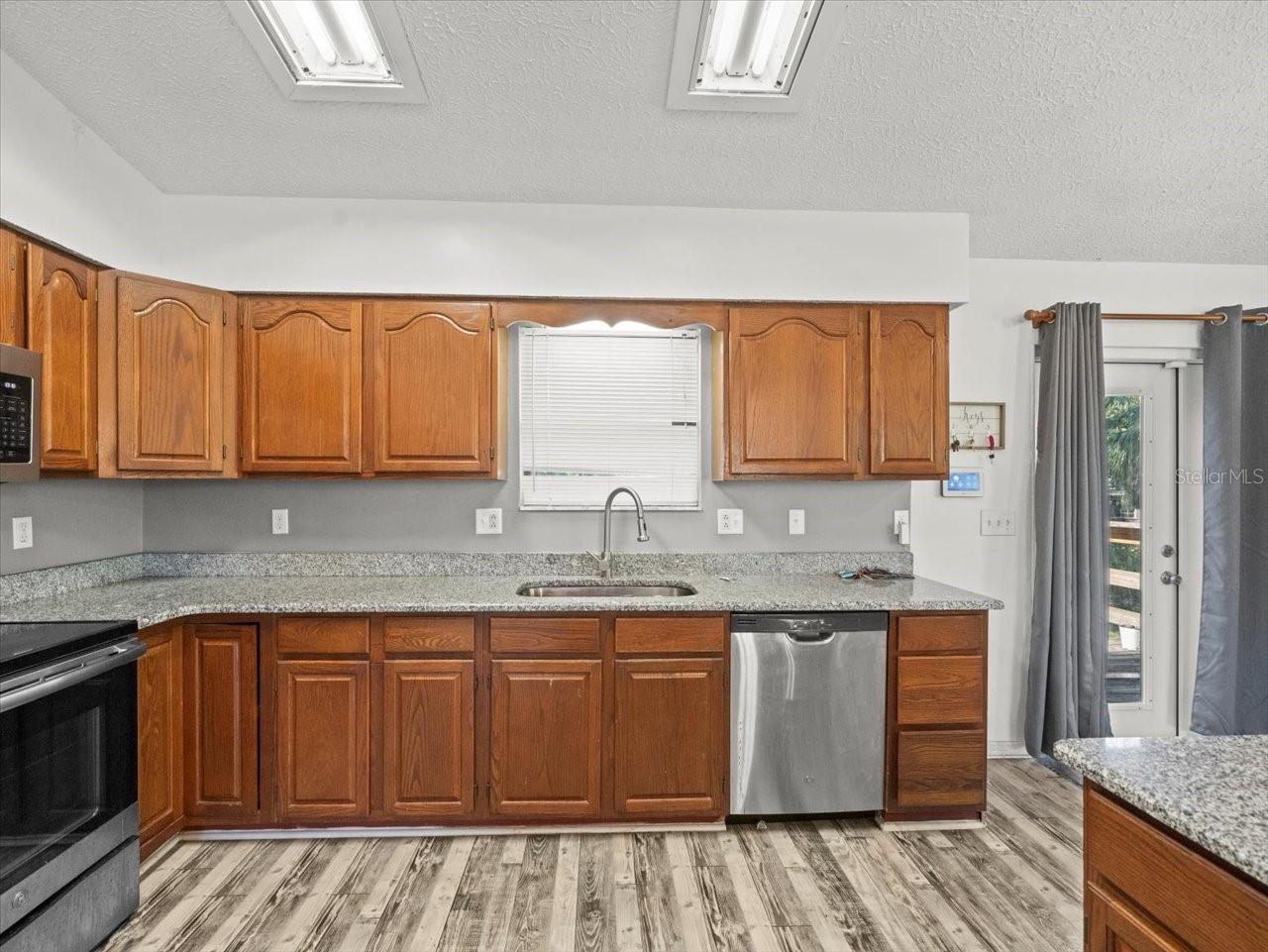 Listing photo id 10 for 7051 Nature Trail