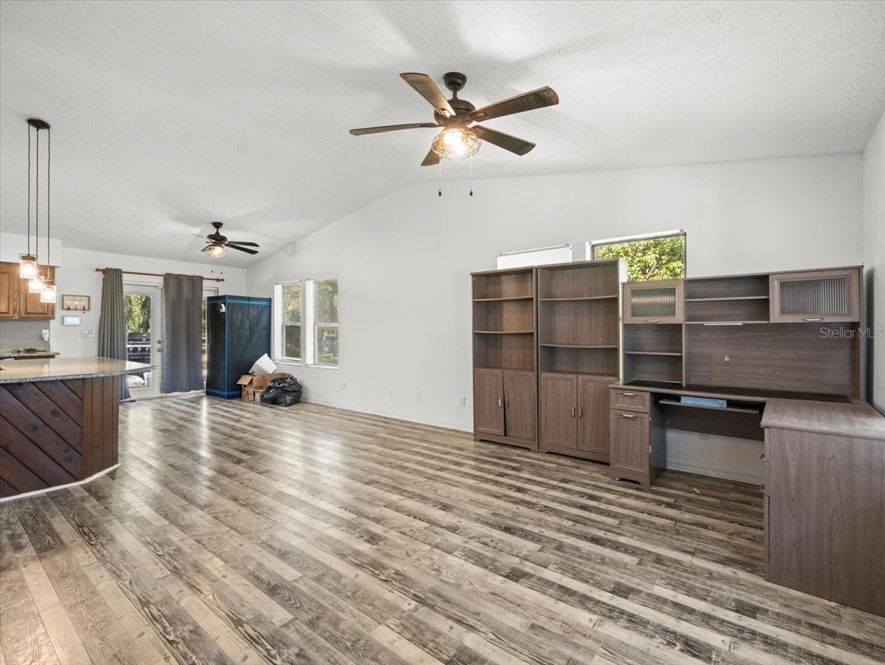 Listing photo id 16 for 7051 Nature Trail