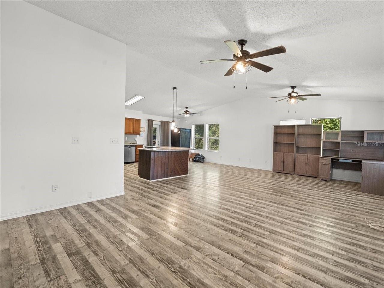 Listing photo id 19 for 7051 Nature Trail