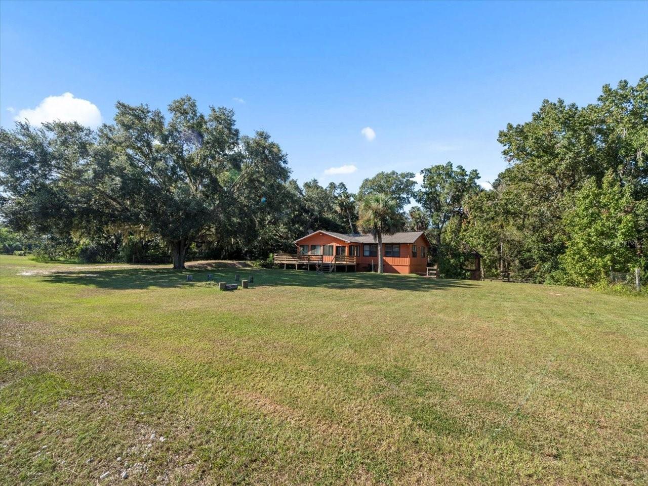 Listing photo id 38 for 7051 Nature Trail