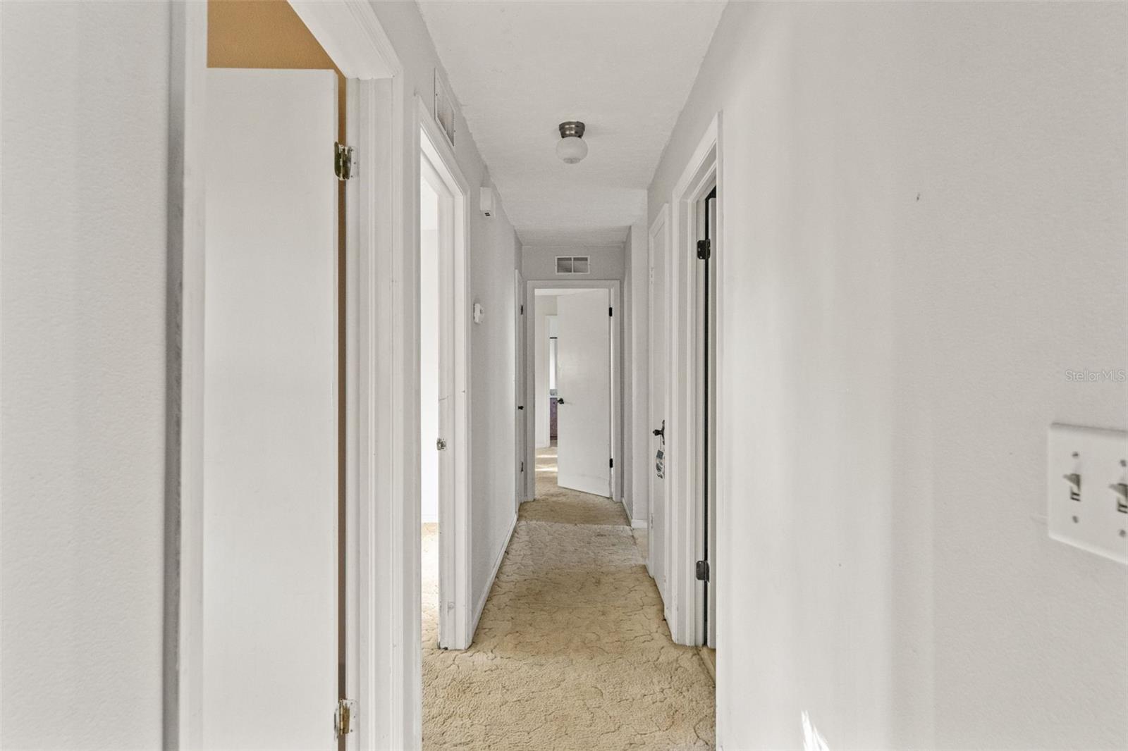 Image 12 of 38 For 7275 Edinburgh Way