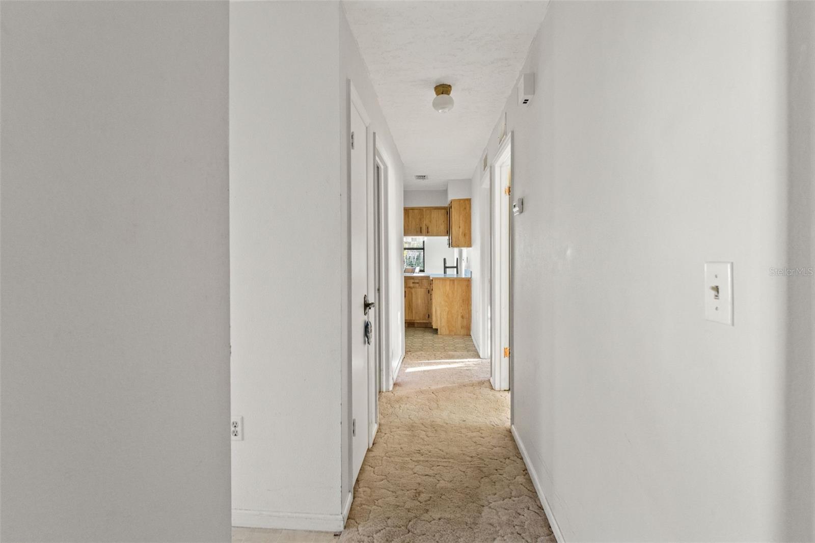 Image 18 of 38 For 7275 Edinburgh Way