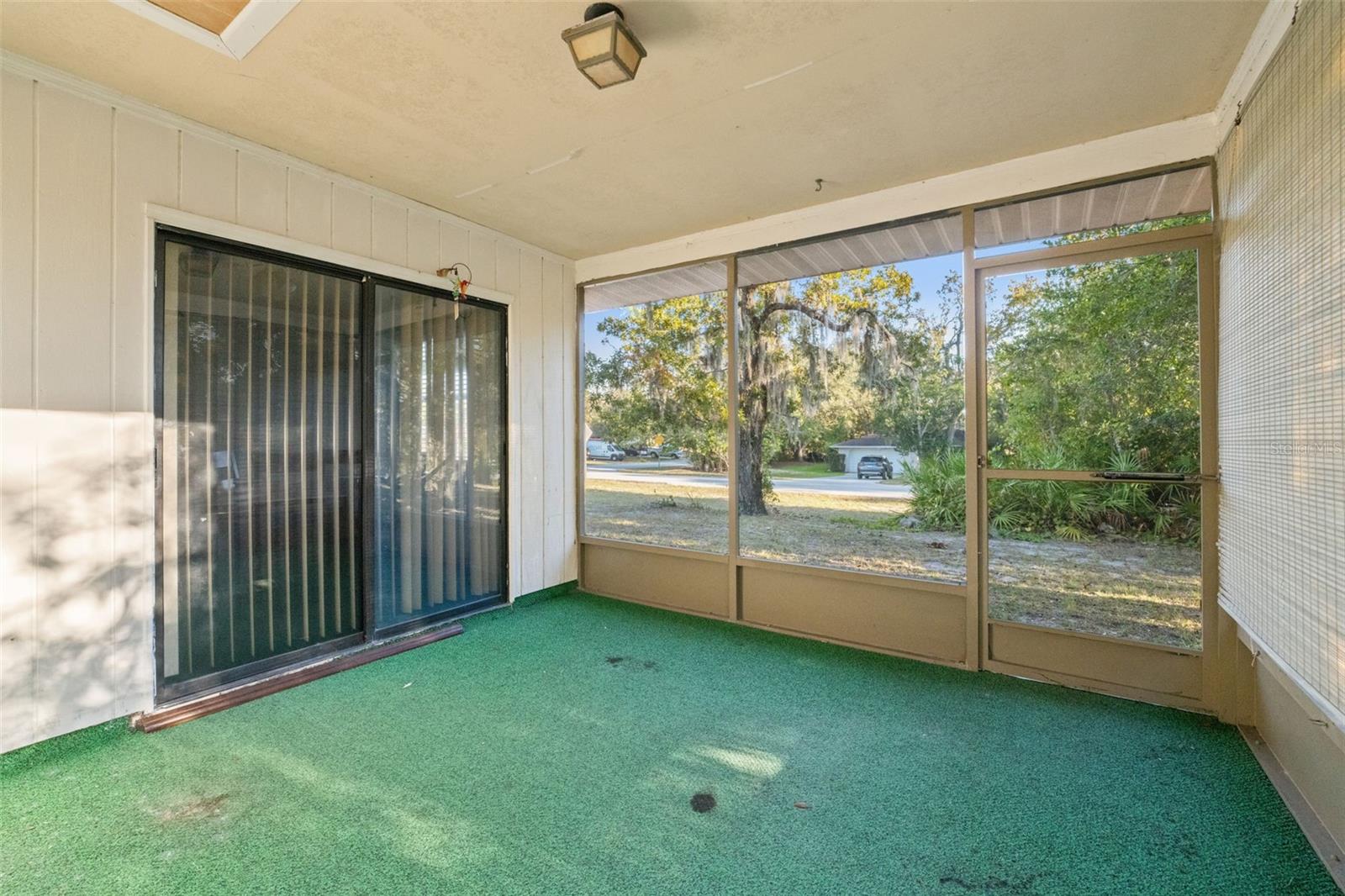 Image 23 of 38 For 7275 Edinburgh Way