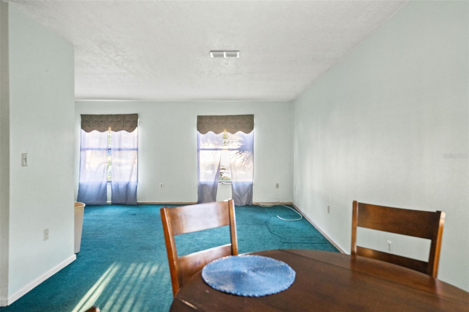 Image 8 of 38 For 7275 Edinburgh Way