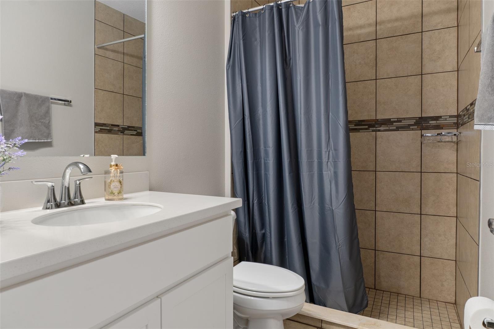 Image 31 of 46 For 15 Lone Pine Street