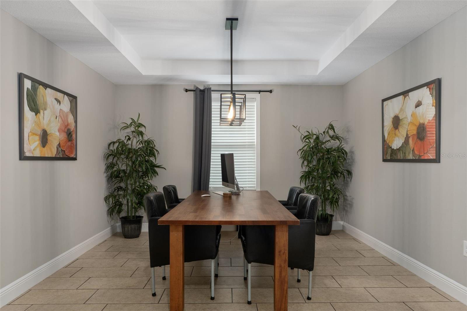 Image 8 of 46 For 15 Lone Pine Street