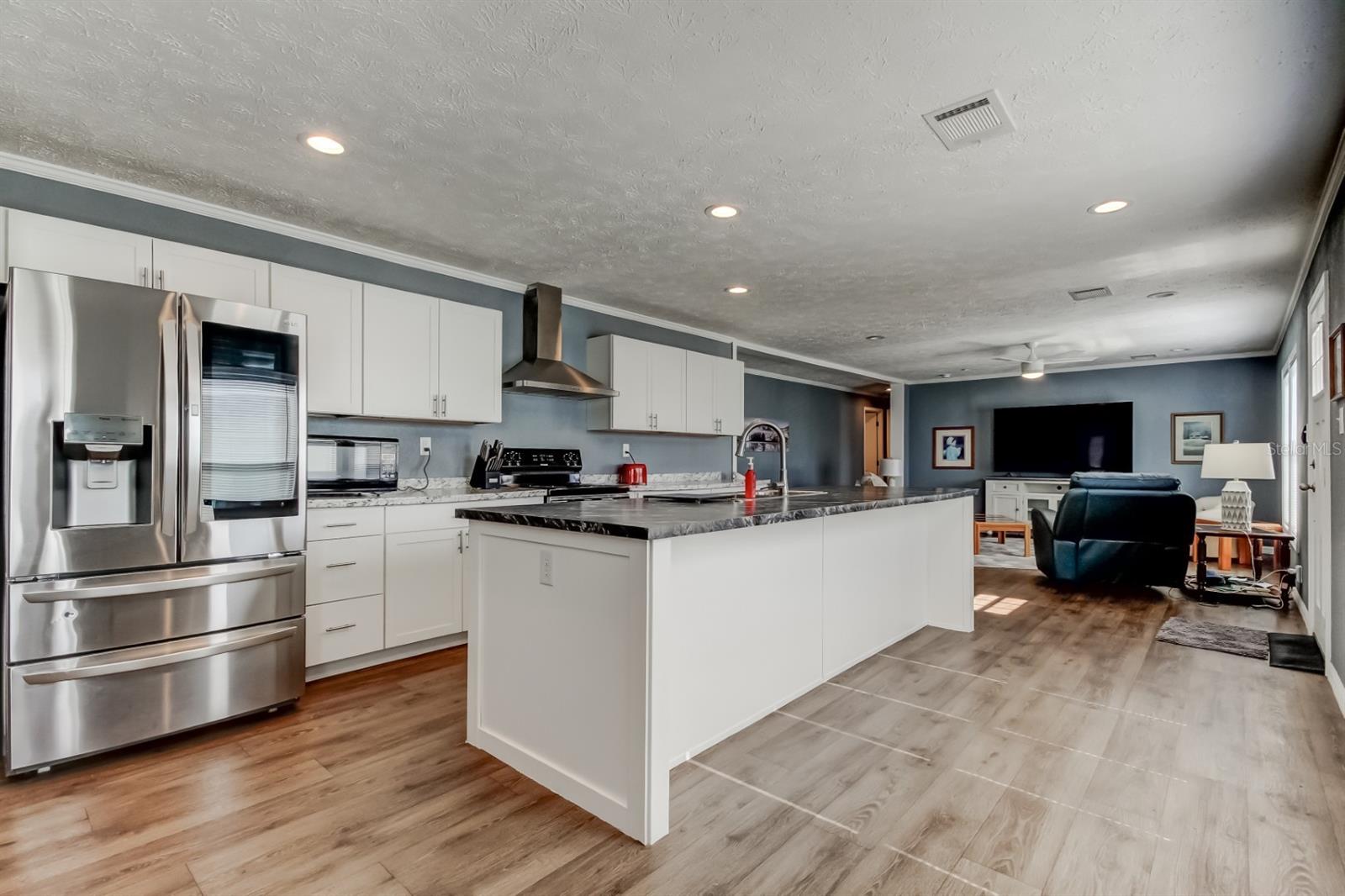 Image 16 of 53 For 15061 Brookridge Boulevard