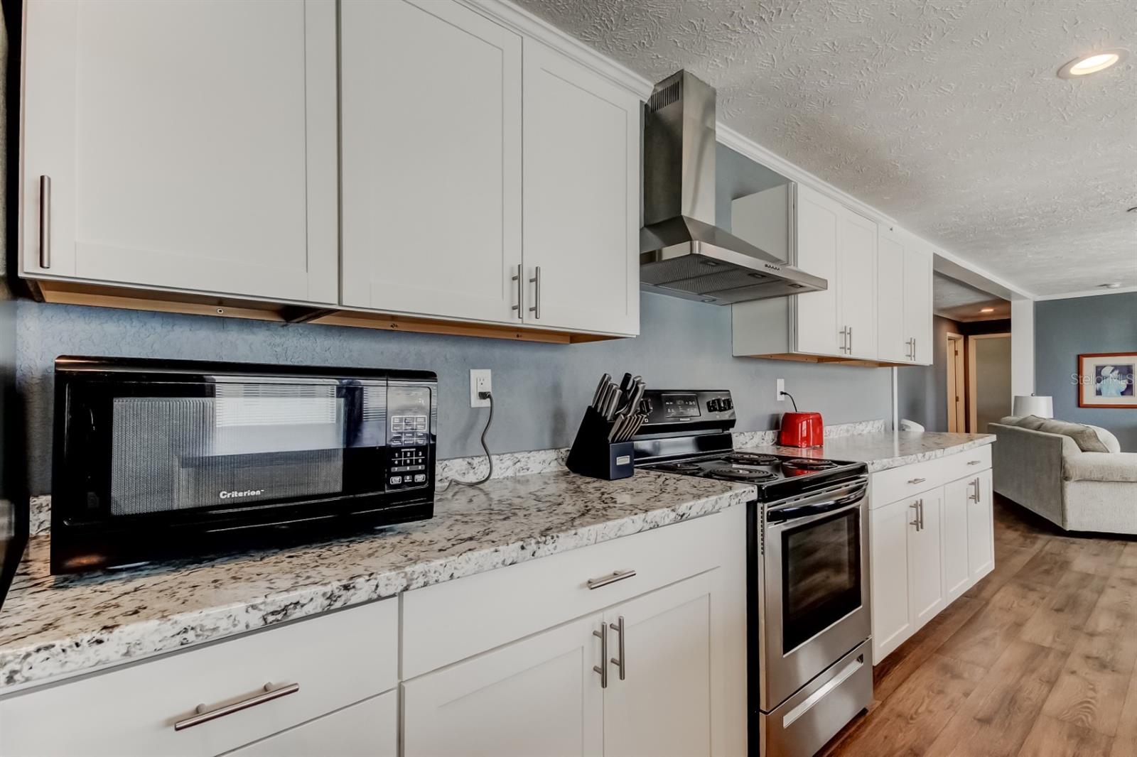 Image 19 of 53 For 15061 Brookridge Boulevard