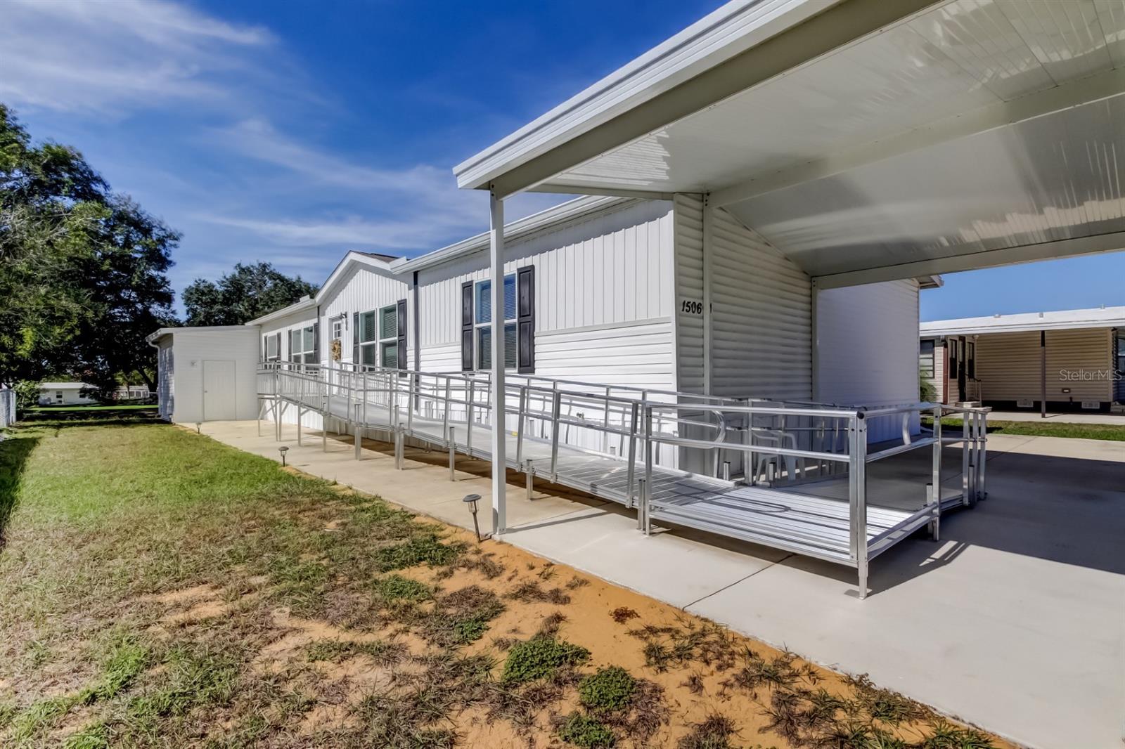 Image 2 of 53 For 15061 Brookridge Boulevard