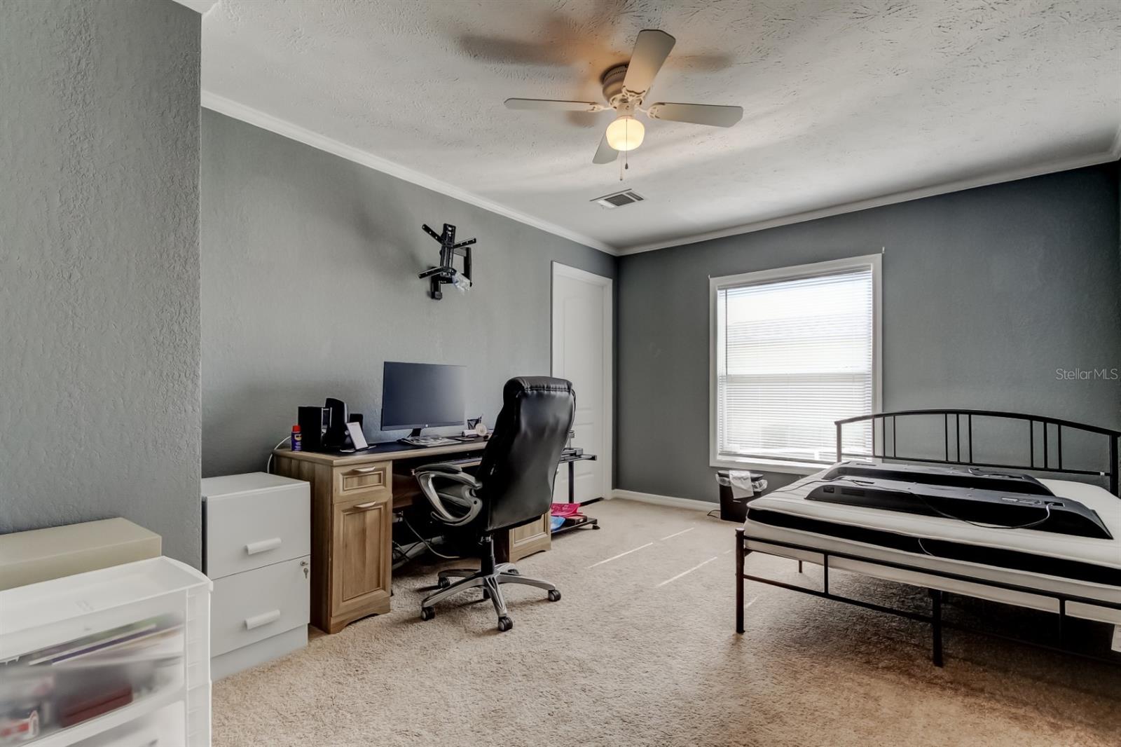 Image 42 of 53 For 15061 Brookridge Boulevard