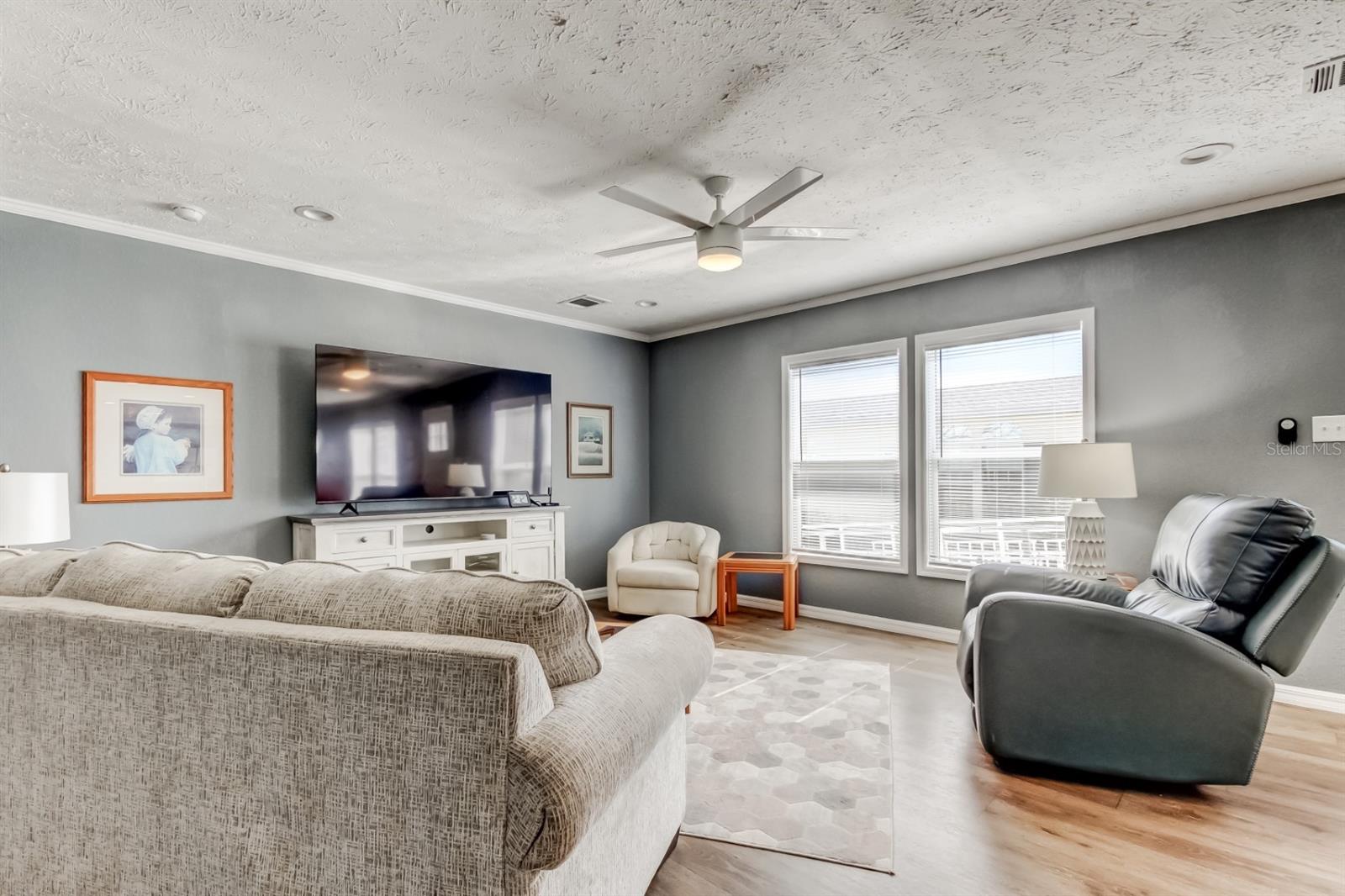 Image 7 of 53 For 15061 Brookridge Boulevard