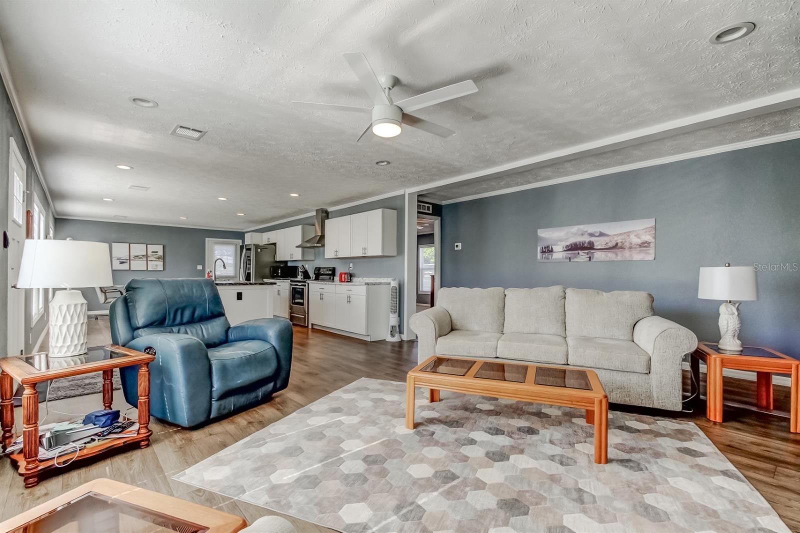 Image 9 of 53 For 15061 Brookridge Boulevard