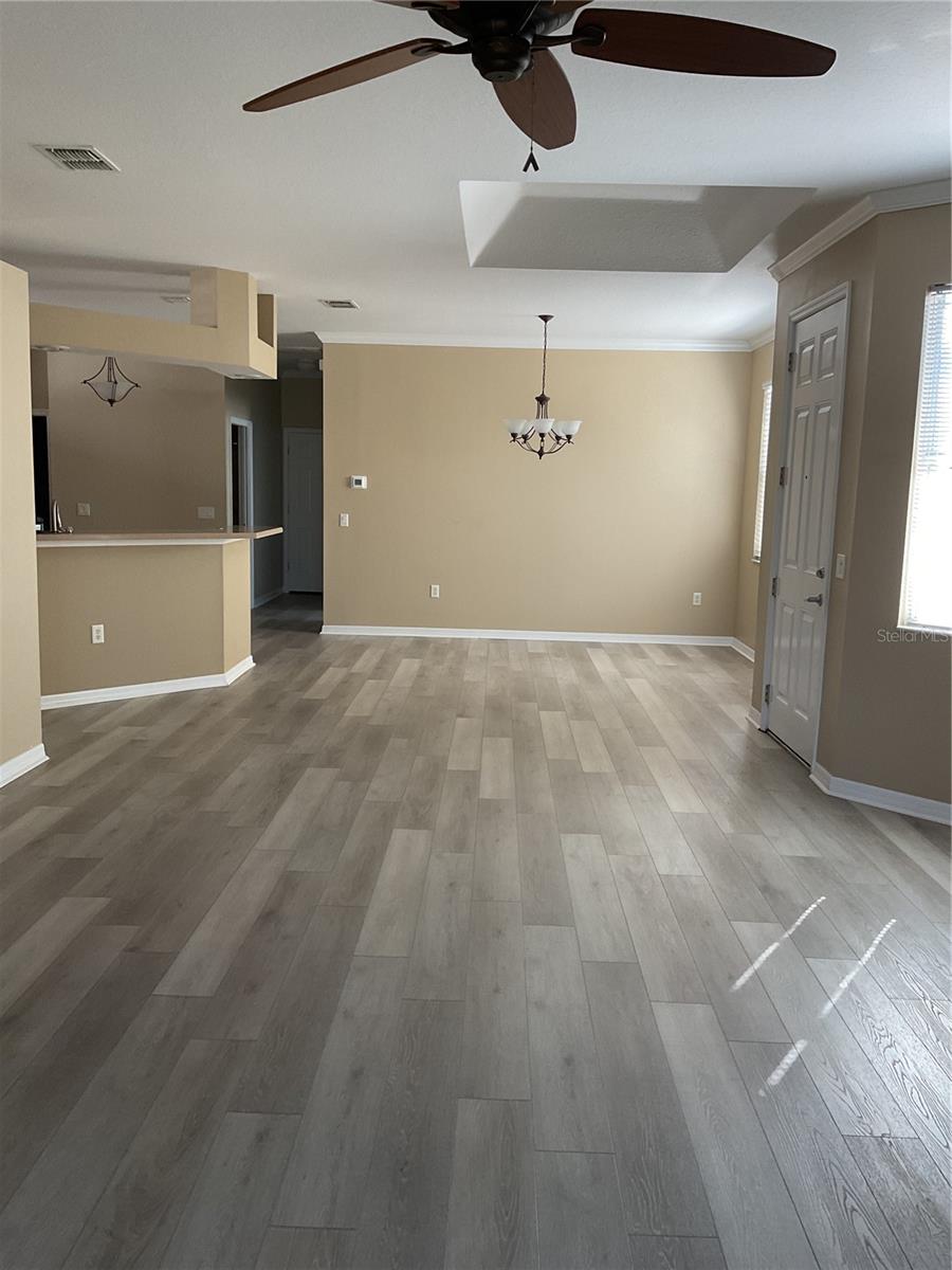 Image 10 of 29 For 21422 Diamonte Drive