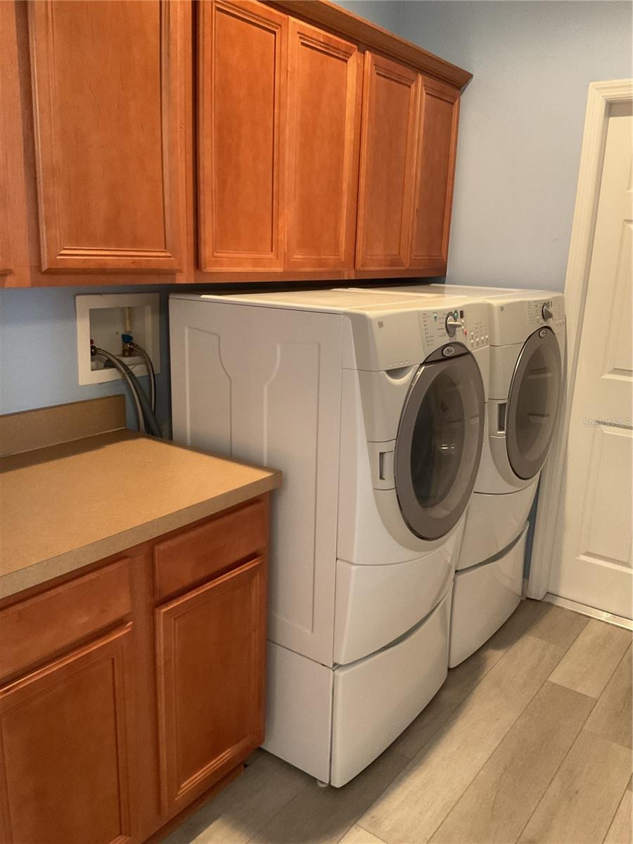 Image 23 of 29 For 21422 Diamonte Drive