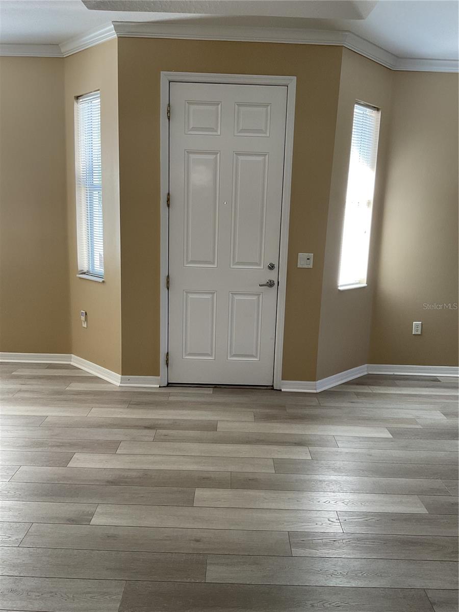 Image 8 of 29 For 21422 Diamonte Drive