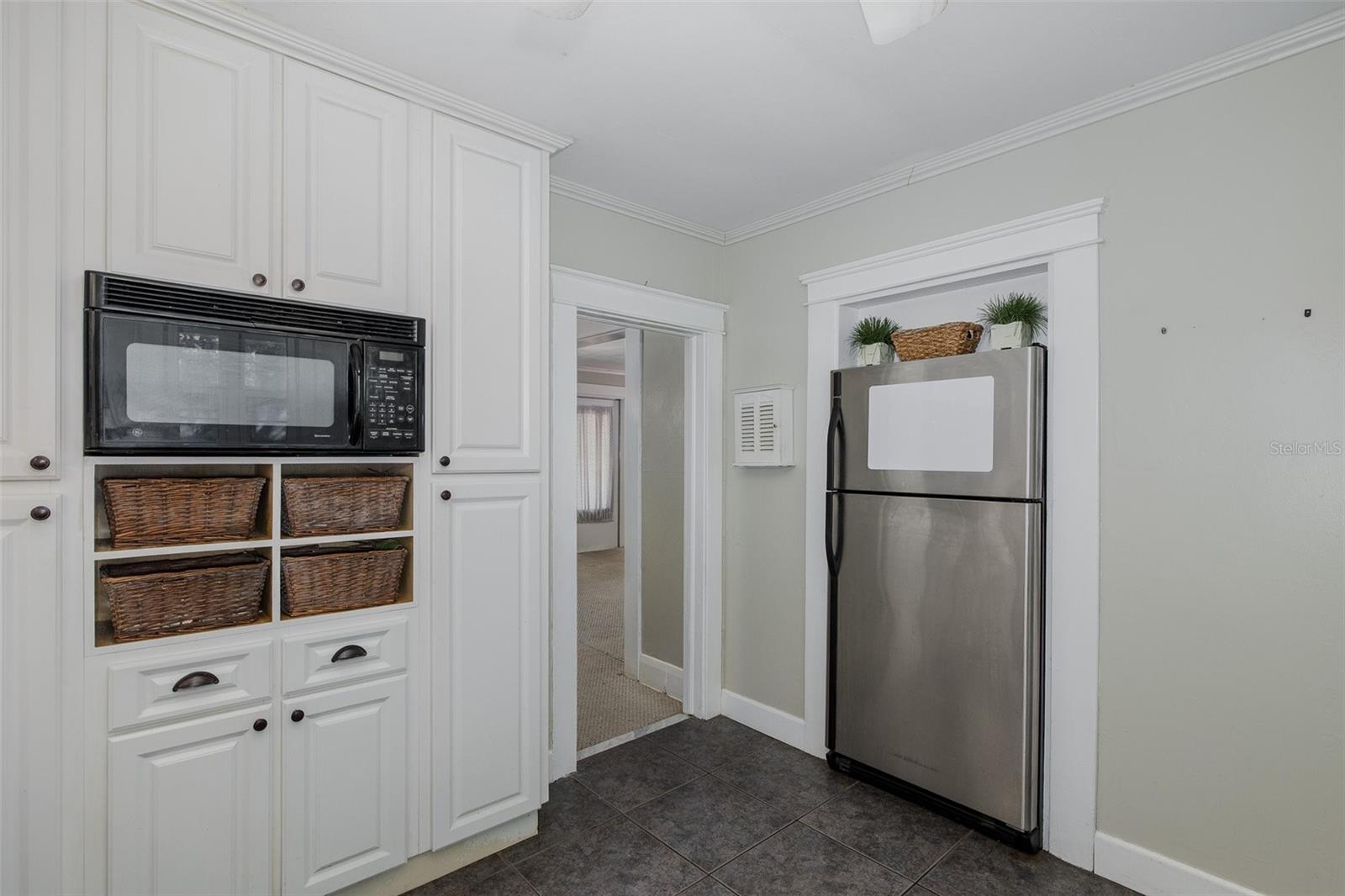 Image 12 of 54 For 8114 Alaska Street