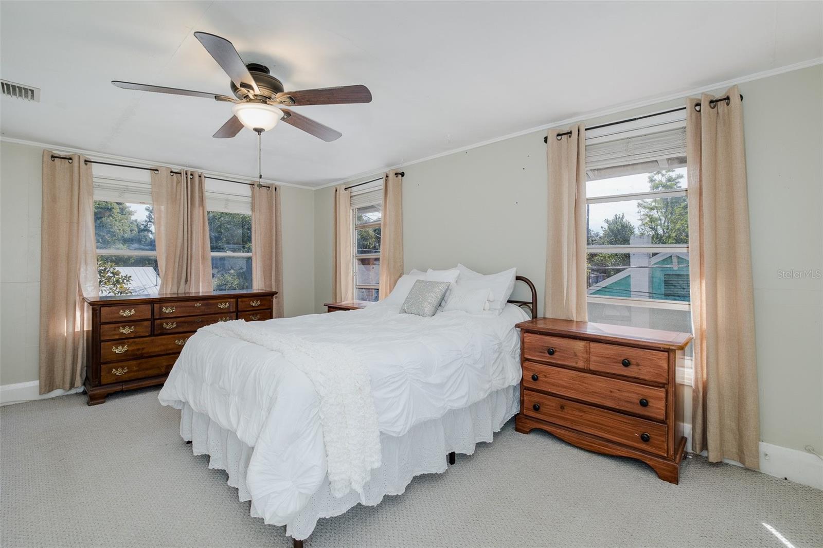 Image 35 of 54 For 8114 Alaska Street