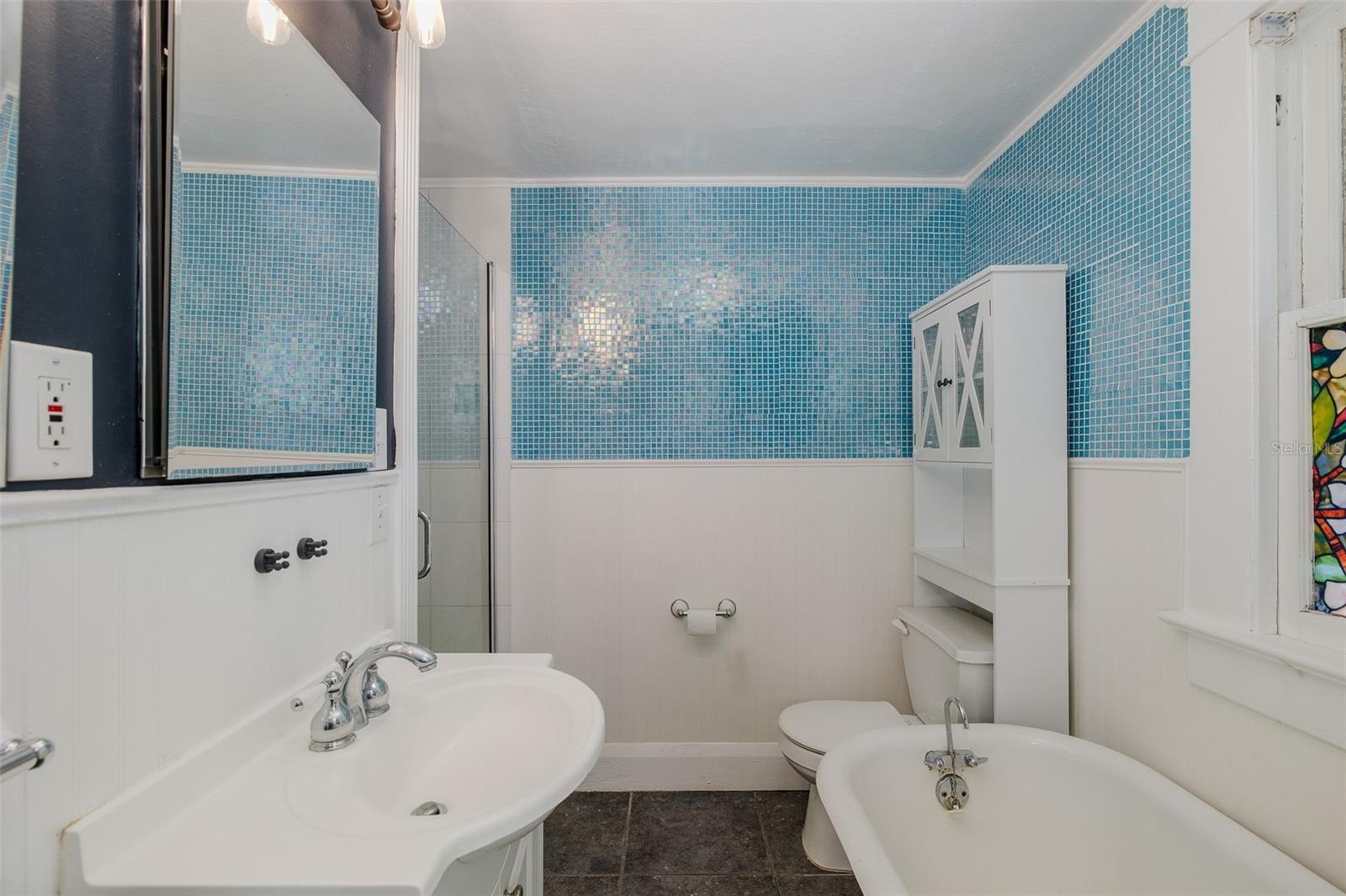 Image 39 of 54 For 8114 Alaska Street