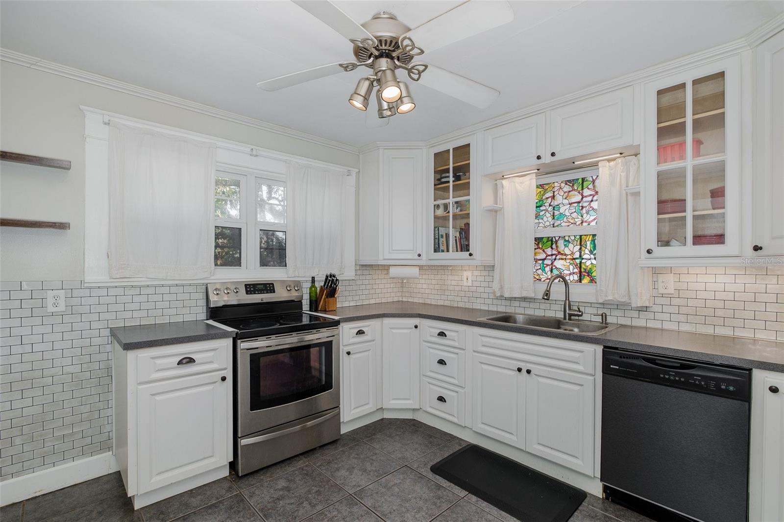 Image 8 of 54 For 8114 Alaska Street