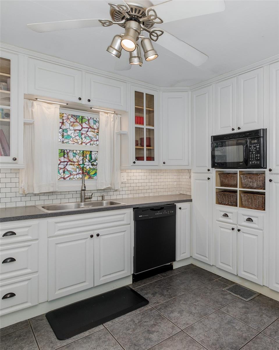 Image 9 of 54 For 8114 Alaska Street