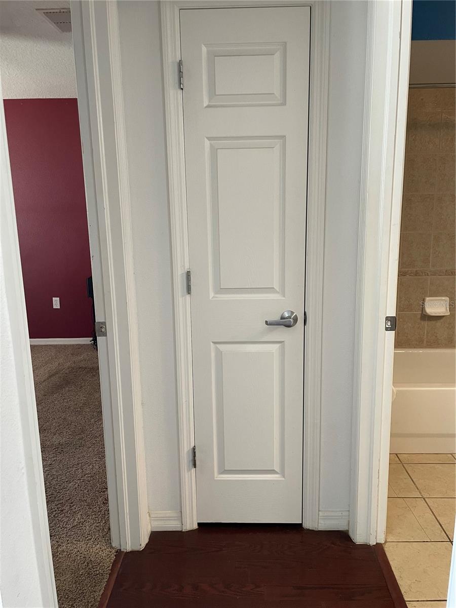 Image 11 of 17 For 9311 Villa Entrada