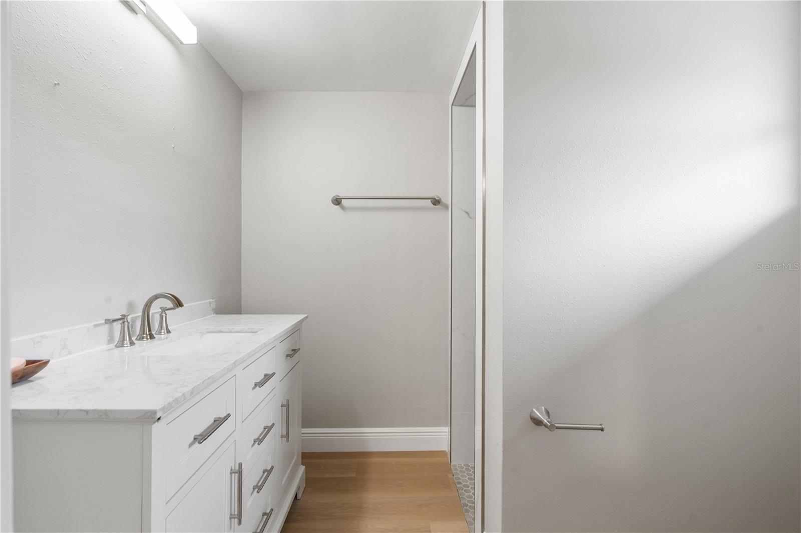 Image 19 of 48 For 3836 Topsail Trail