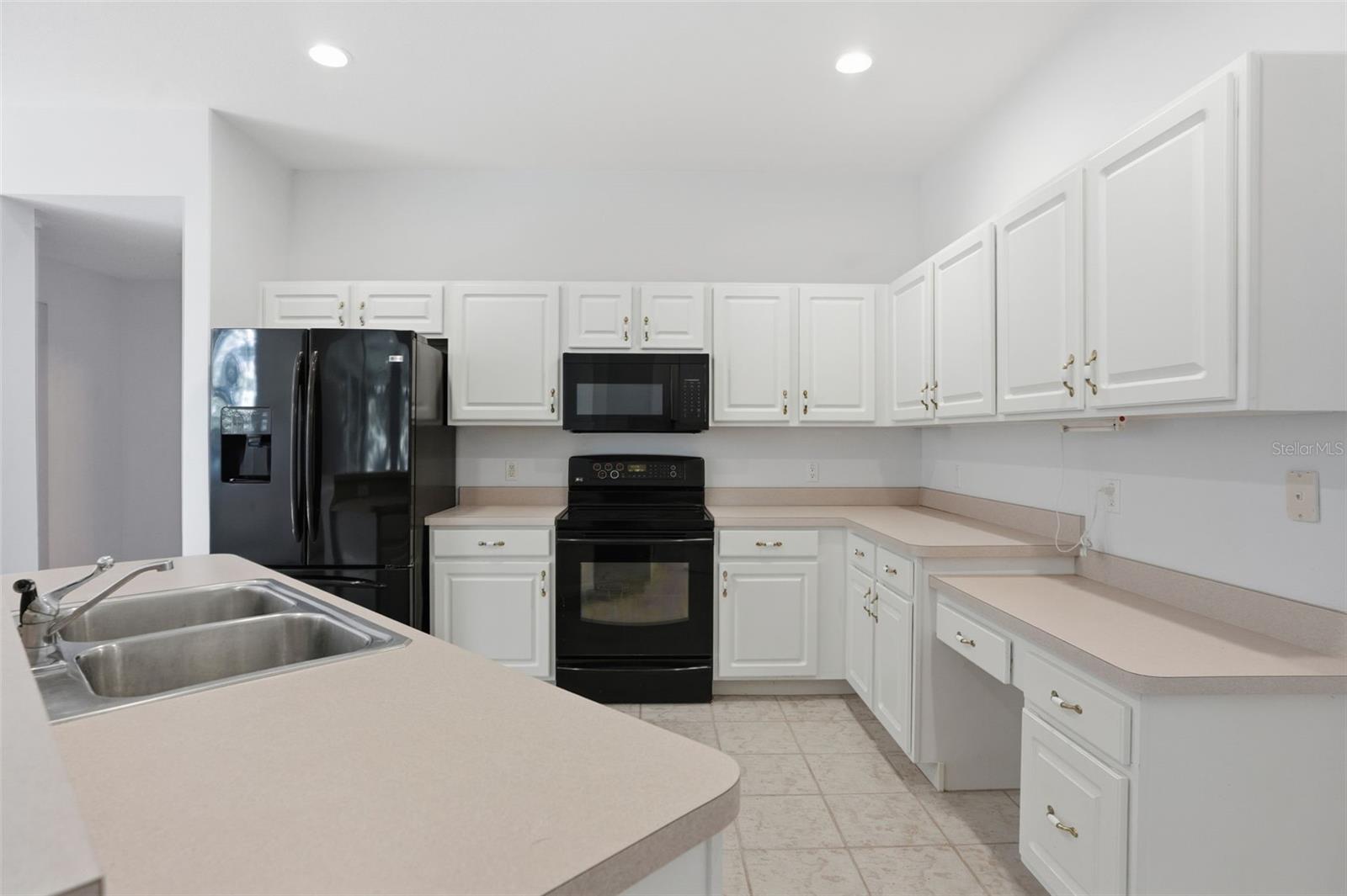 Image 15 of 45 For 16 Nephthytis Court