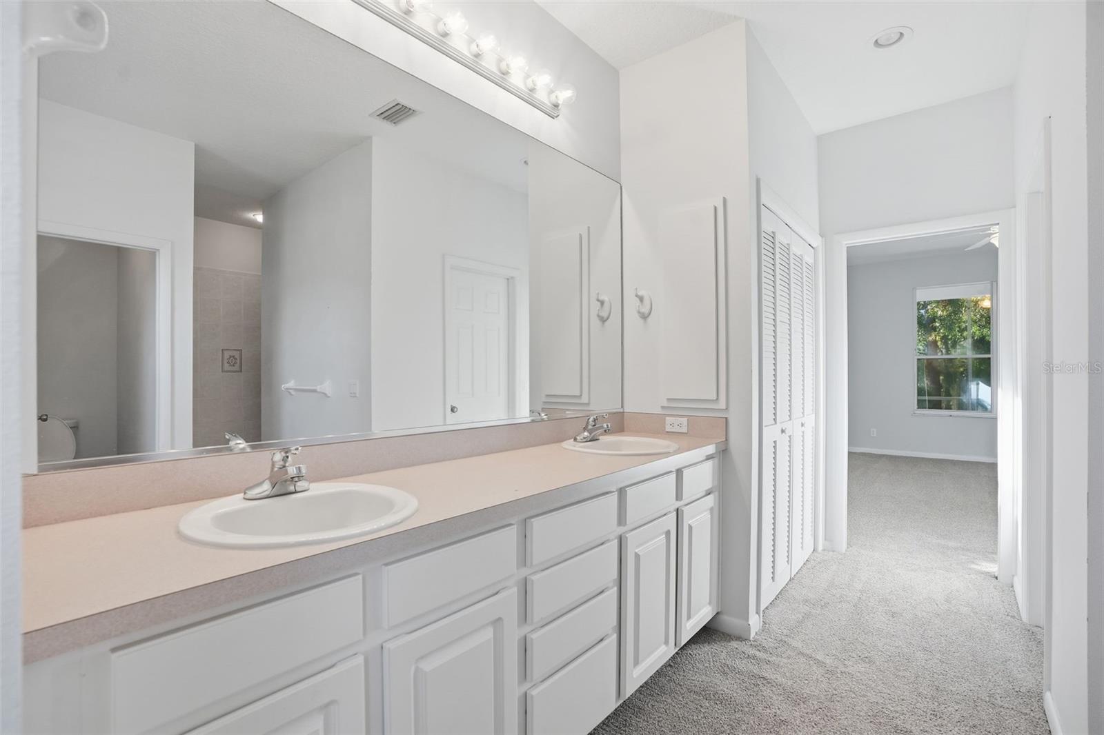 Image 25 of 45 For 16 Nephthytis Court