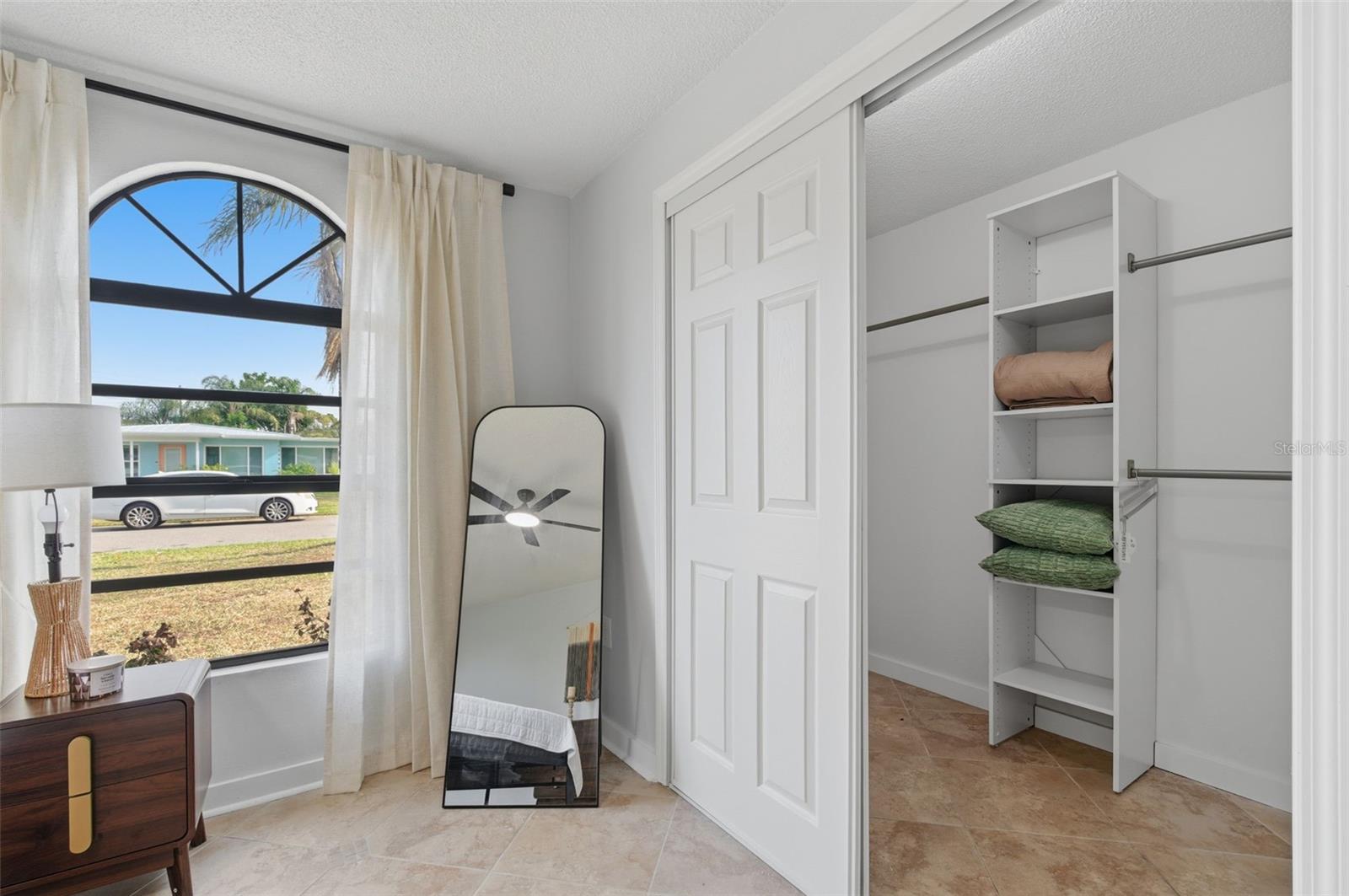 Image 45 of 100 For 2452 Baywood Drive E