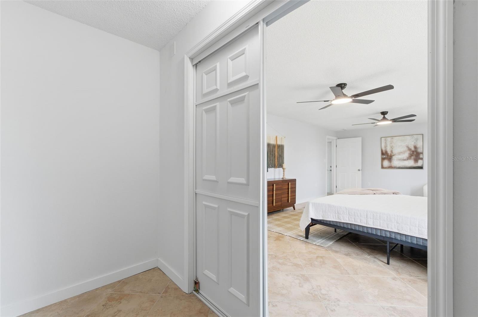 Image 47 of 100 For 2452 Baywood Drive E