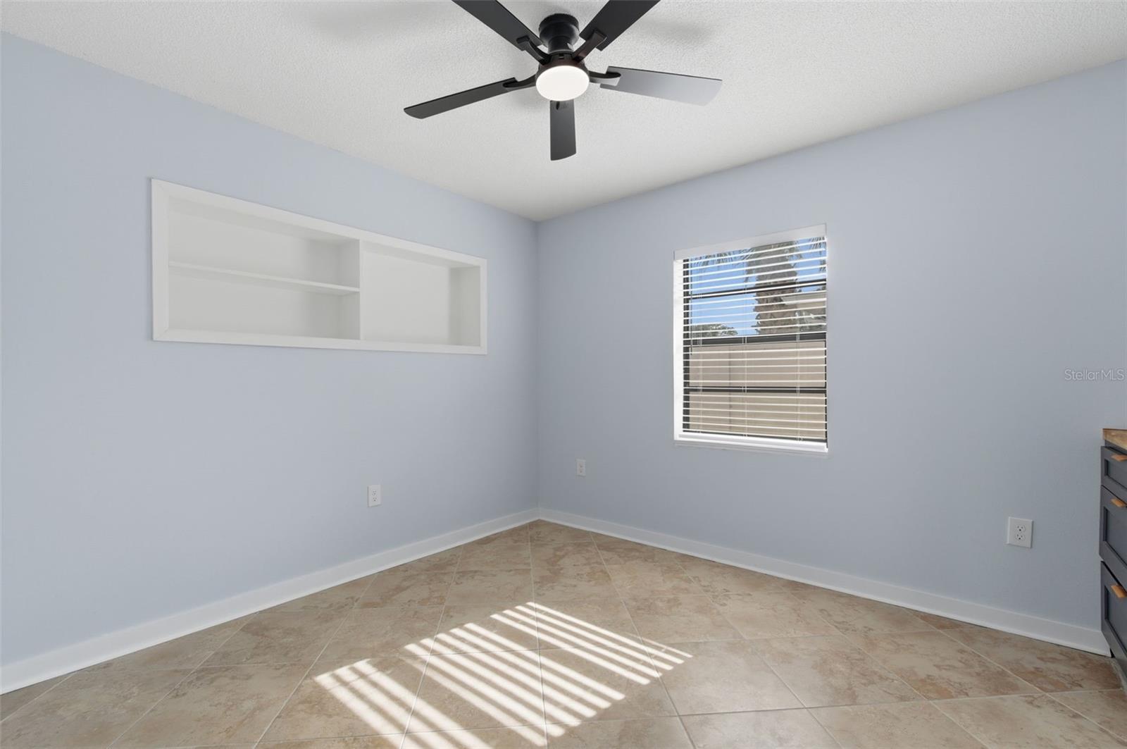 Image 55 of 100 For 2452 Baywood Drive E