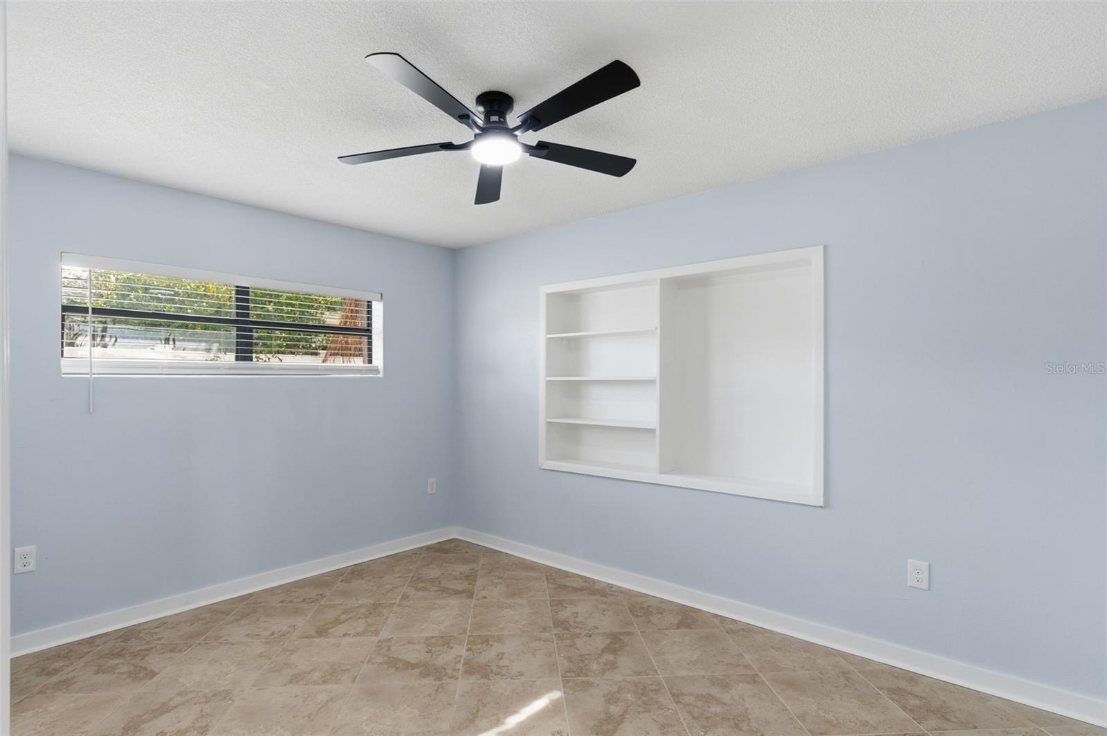 Image 61 of 100 For 2452 Baywood Drive E