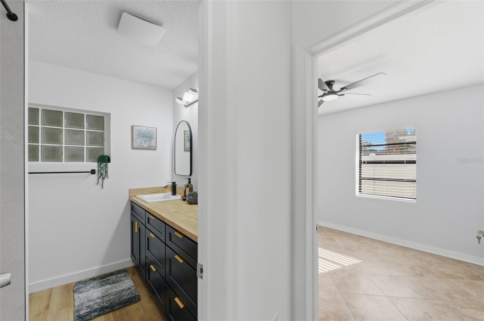 Image 64 of 100 For 2452 Baywood Drive E