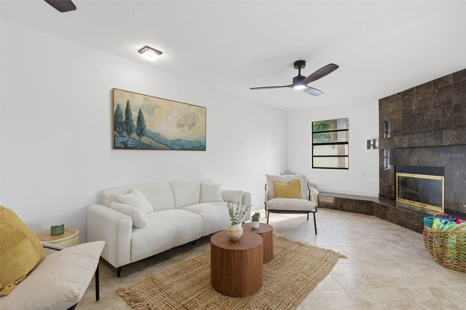 Image 77 of 100 For 2452 Baywood Drive E