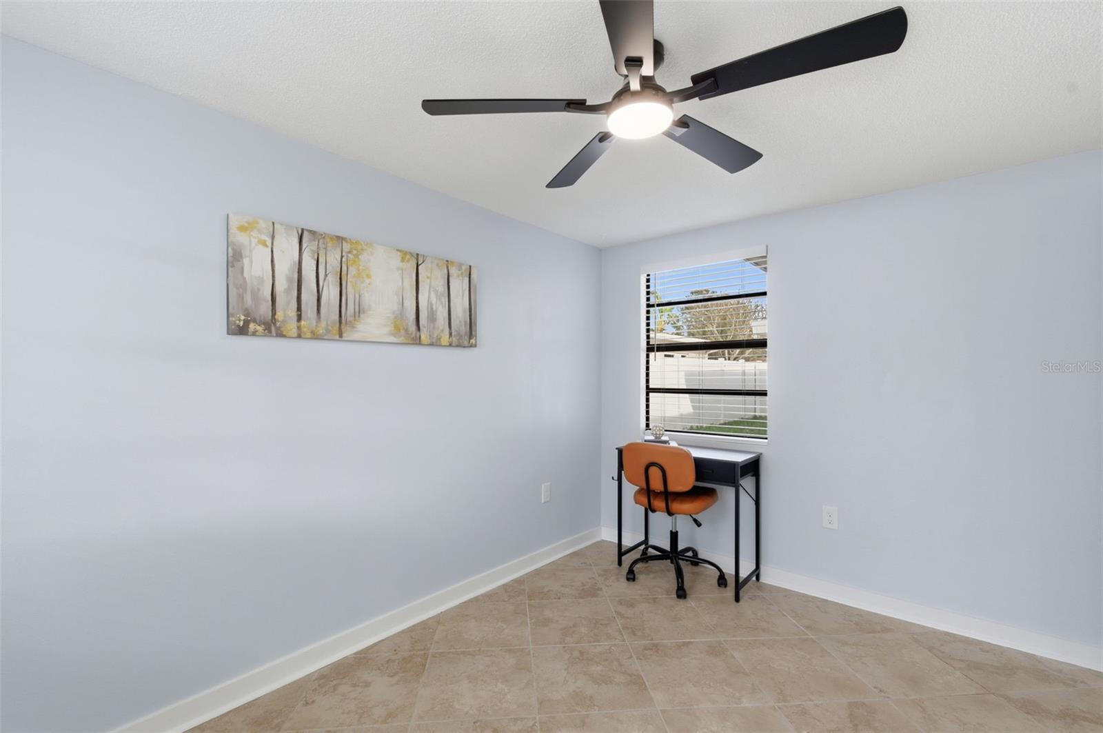 Image 91 of 100 For 2452 Baywood Drive E