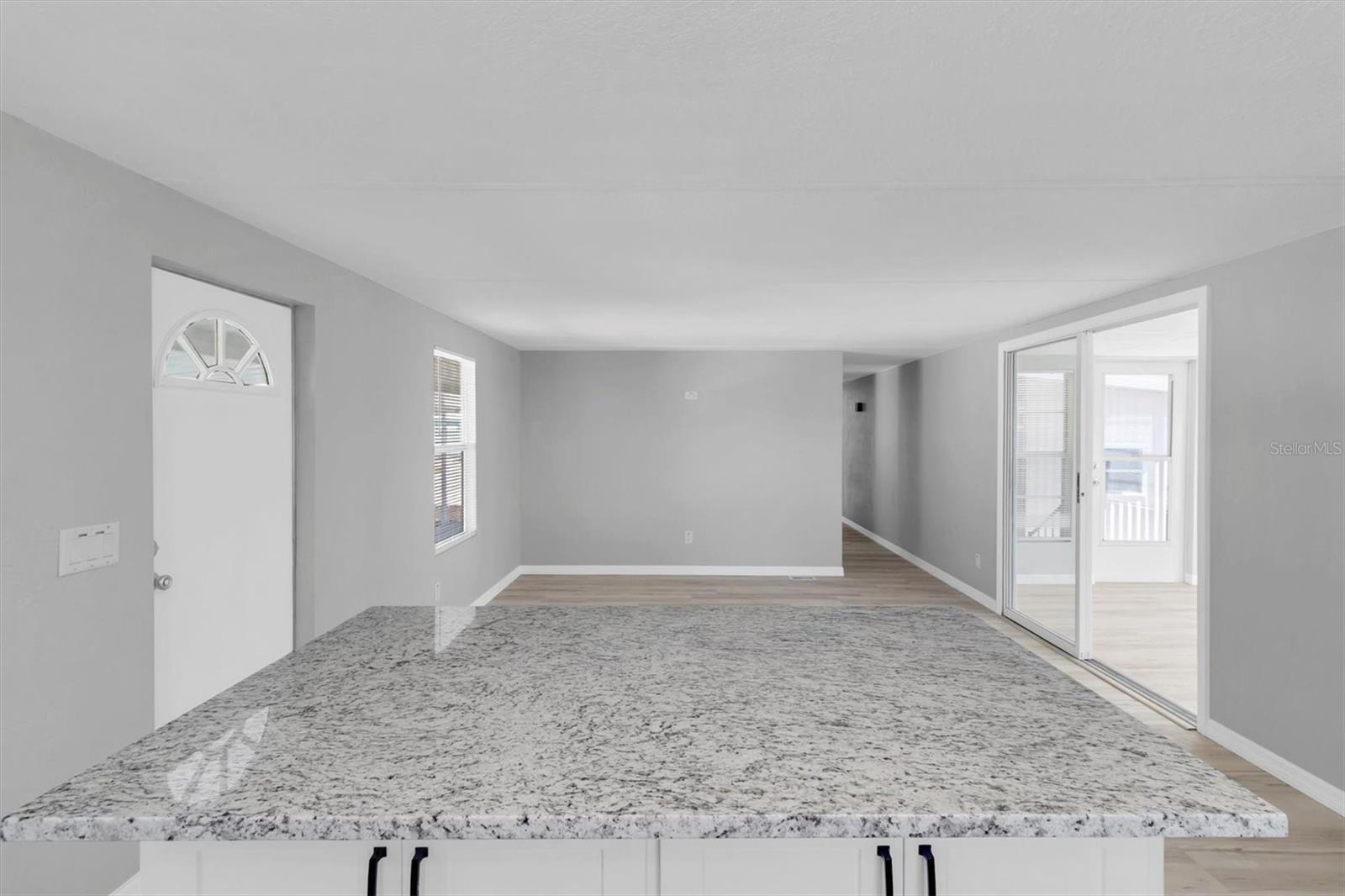 Image 16 of 45 For 13015 Coxswain Court