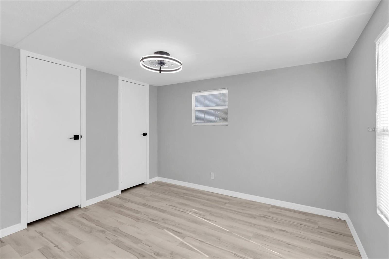 Image 24 of 45 For 13015 Coxswain Court