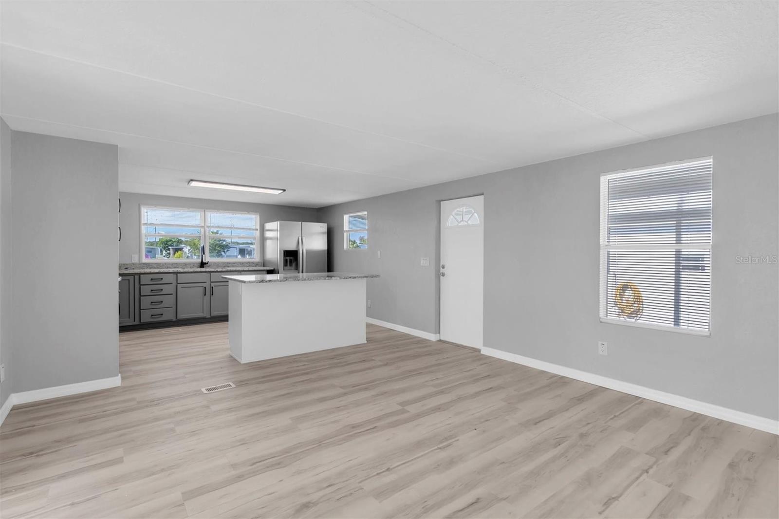 Image 9 of 45 For 13015 Coxswain Court